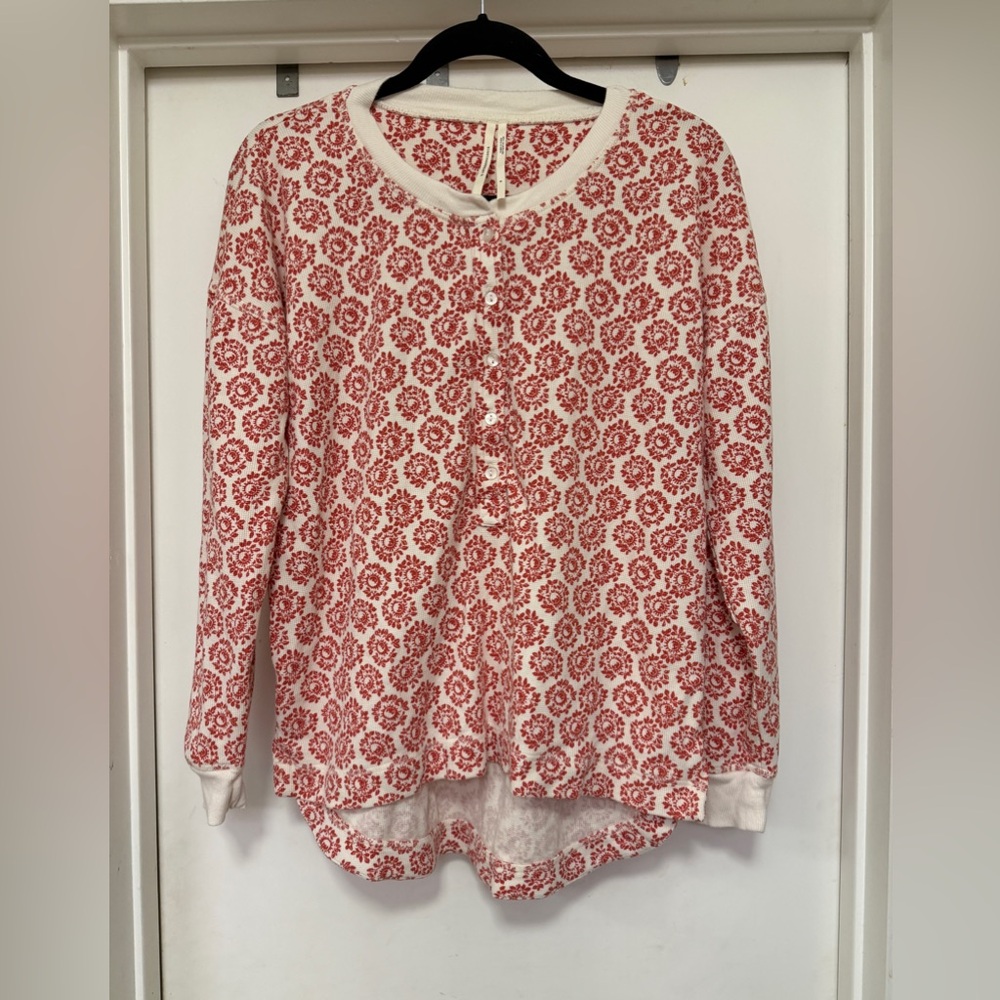 By Anthropologie Long-Sleeve Waffle Knit Pajama Top red/cream - size S - Henley - Picture 3 of 9